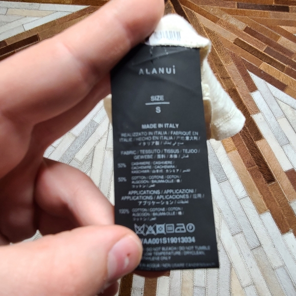 Alanui Floral Necklace T-shirt In White - Picture 8 of 8